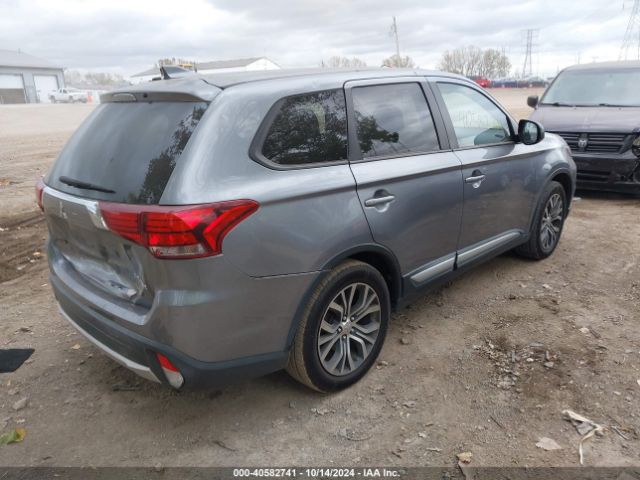 2017 MITSUBISHI OUTLANDER JA4AD2A33HZ017857 Photo 3