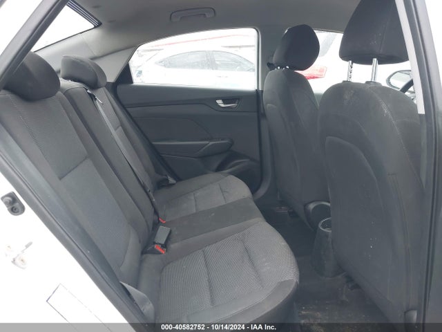 Hyundai ACCENT SE 2018 3KPC24A3XJE021406 Image 8