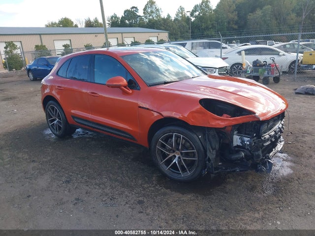 2022 PORSCHE MACAN WP1AA2A56NLB02687 Photo 0