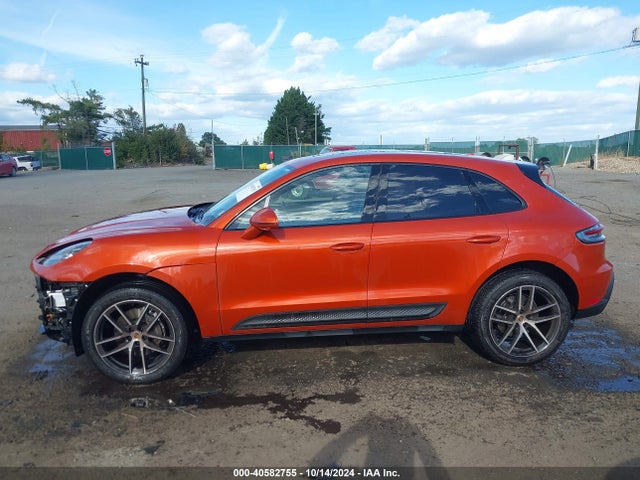 Porsche Macan 2022 WP1AA2A56NLB02687 Image 14