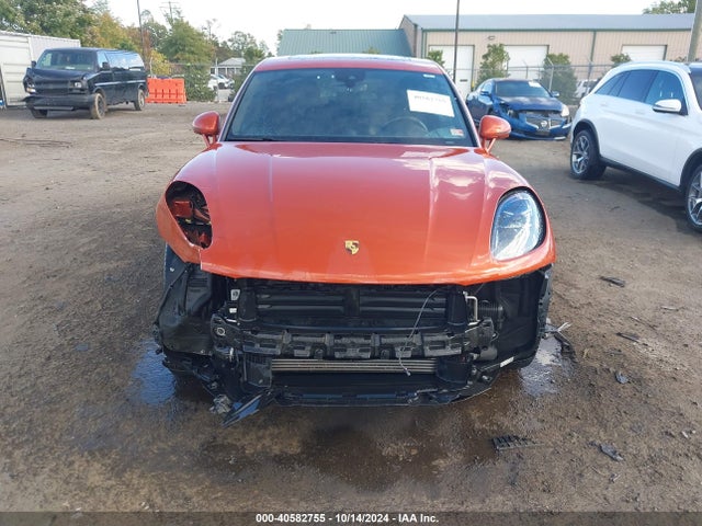 2022 PORSCHE MACAN WP1AA2A56NLB02687 Photo 5