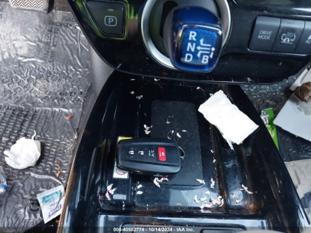 JTDKAMFP3M3195565 Toyota Prius Prime Xle