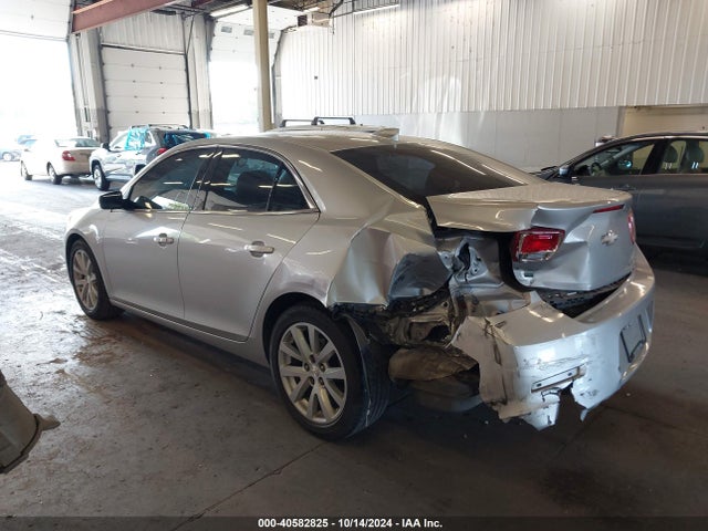 1G11D5SL5FF228734 Chevrolet MALIBU 2LT