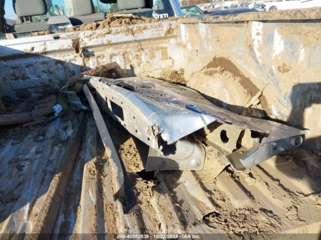 1FTMF1EF7HFB29882 Ford F-150 Xl