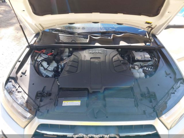 WA1LAAF72JD004138 Audi Q7 3.0t Premium