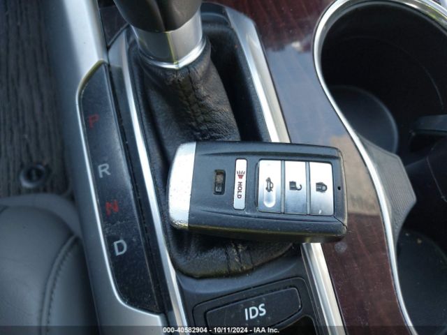 19UUB1F55HA004086 Acura Tlx Technology Package