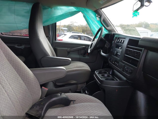 Chevrolet Express 3500 Lt 2018 1GAZGPFP9J1241026 Image 5