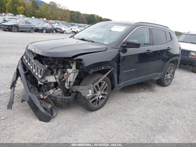 Jeep Compass Latitude 4x4 2019 3C4NJDBB6KT735693 Image 2
