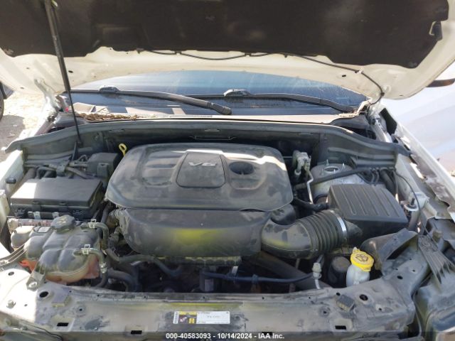1C4RJEAG0JC311876 Jeep Grand Cherokee Laredo E 4x2