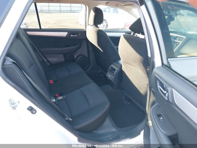 Subaru Outback 2.5i Premium 2018 4S4BSAHC5J3239823 Image 8