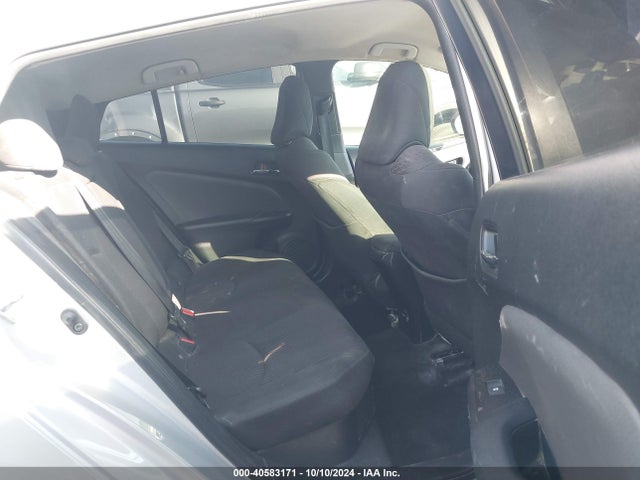 Toyota Prius Two 2018 JTDKBRFU2J3075171 Image 8