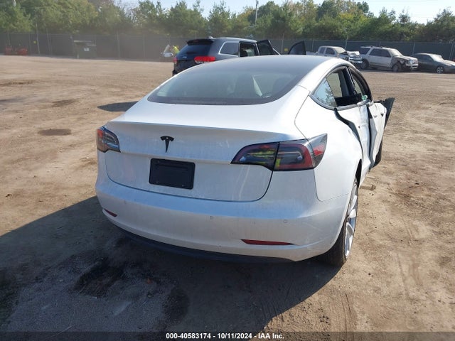 2022 TESLA MODEL 3 5YJ3E1EAXNF185687 Photo 3