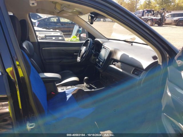 2020 MITSUBISHI OUTLANDER JA4AZ3A30LZ033417 Photo 4