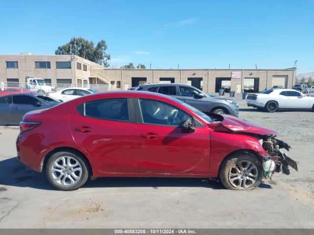 3MYDLBZVXGY143266 Scion IA
