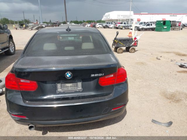 WBA3B1C50FK139186 BMW 320i