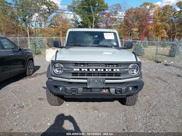 Ford Bronco Black Diamond 2024 1FMDE1BH5RLA55949 Image 12