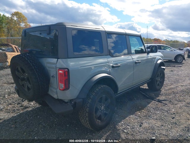 Ford Bronco Black Diamond 2024 1FMDE1BH5RLA55949 Image 4