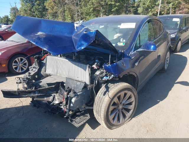 2018 TESLA MODEL X 5YJXCBE29JF120846 Photo 1