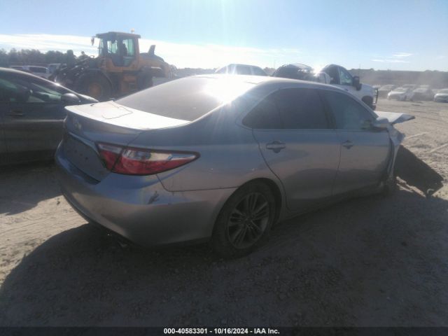 4T1BF1FK0HU330842 Toyota CAMRY SE