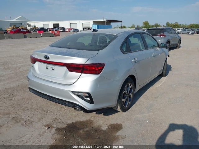 KIA Forte Lxs 2021 3KPF24ADXME319657 Image 4