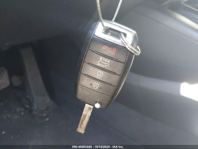 5XYPGDA53KG562774 KIA Sorento 3.3l Lx