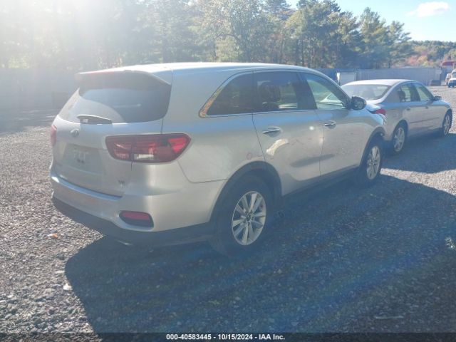 5XYPGDA53KG562774 KIA Sorento 3.3l Lx