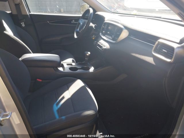 5XYPGDA53KG562774 KIA Sorento 3.3l Lx