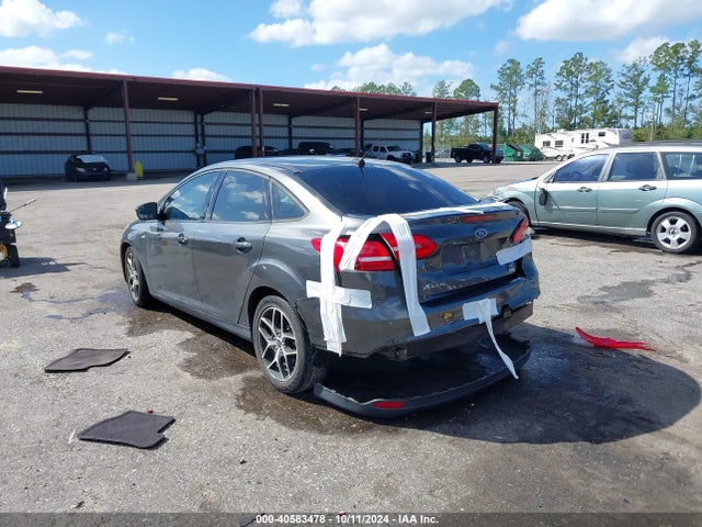 Ford FOCUS SE 2017 1FADP3FEXHL229643 Image 3