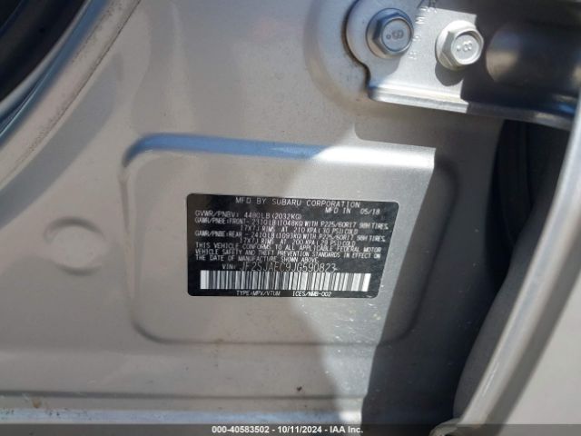 JF2SJAEC9JG590823 Subaru Forester 2.5i Premium