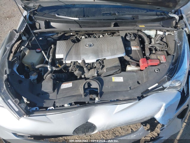 Toyota Prius Three 2016 JTDKARFU7G3012840 Image 10