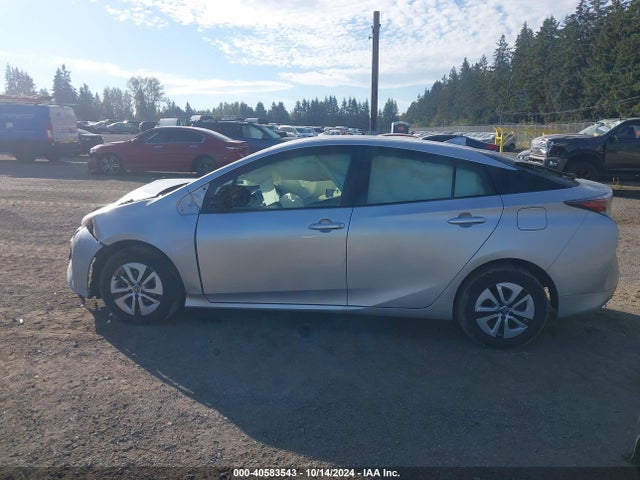 Toyota Prius Three 2016 JTDKARFU7G3012840 Image 14