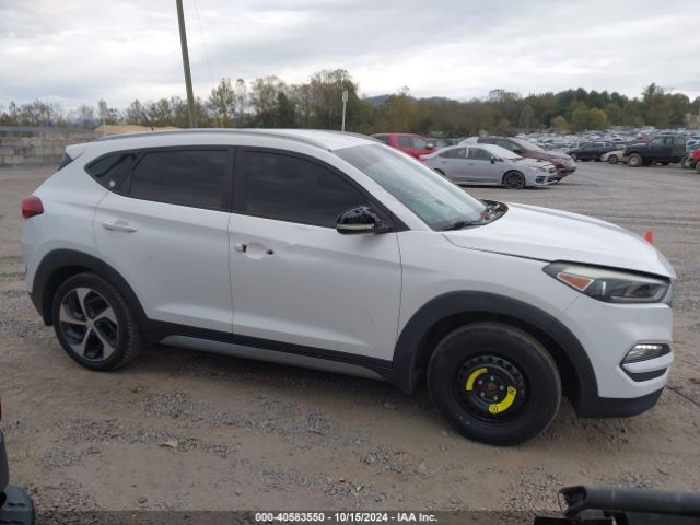 KM8J3CA21HU310025 Hyundai Tucson Sport