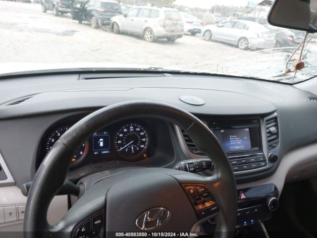 KM8J3CA21HU310025 Hyundai Tucson Sport