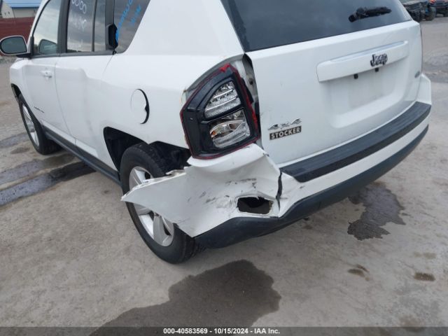1C4NJDEB2FD232105 Jeep Compass Latitude