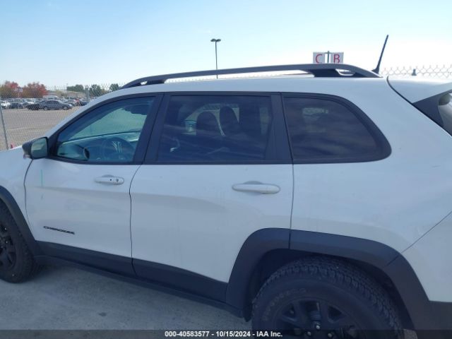 1C4PJMBS6GW306001 Jeep Cherokee Trailhawk