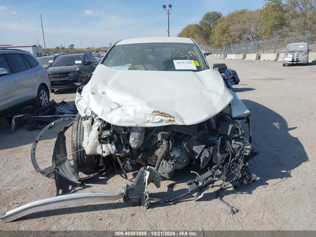 Honda CR-V LX 2018 2HKRW6H30JH203983 Image 13
