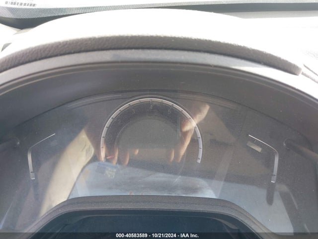 Honda CR-V LX 2018 2HKRW6H30JH203983 Image 16
