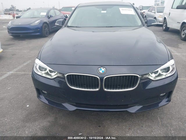 BMW 320i Xdrive 2014 WBA3C3C57EP662120 Image 12