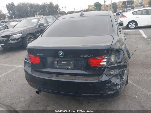 BMW 320i Xdrive 2014 WBA3C3C57EP662120 Image 16
