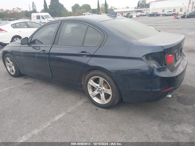 WBA3C3C57EP662120 BMW 320i Xdrive