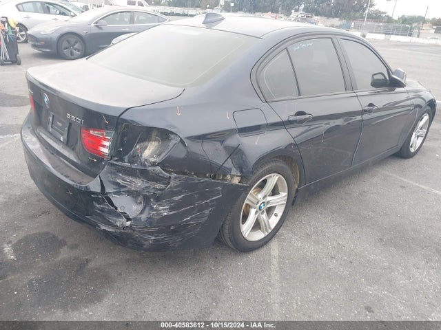 WBA3C3C57EP662120 BMW 320i Xdrive