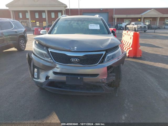 5XYKT3A60EG476335 KIA SORENTO LX