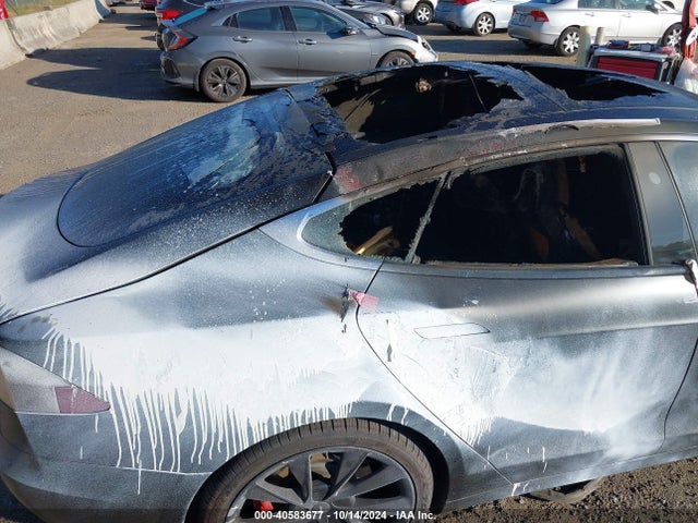 2018 TESLA MODEL S 5YJSA1E43JF258684 Photo 5