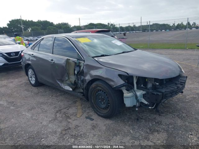Toyota CAMRY LE 2016 4T4BF1FK3GR548679 Image 1