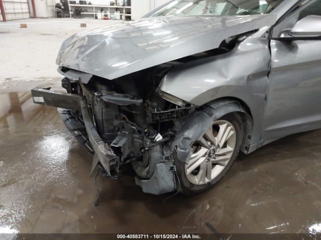 5NPD84LF3KH428068 Hyundai ELANTRA SEL