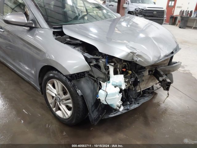 5NPD84LF3KH428068 Hyundai ELANTRA SEL