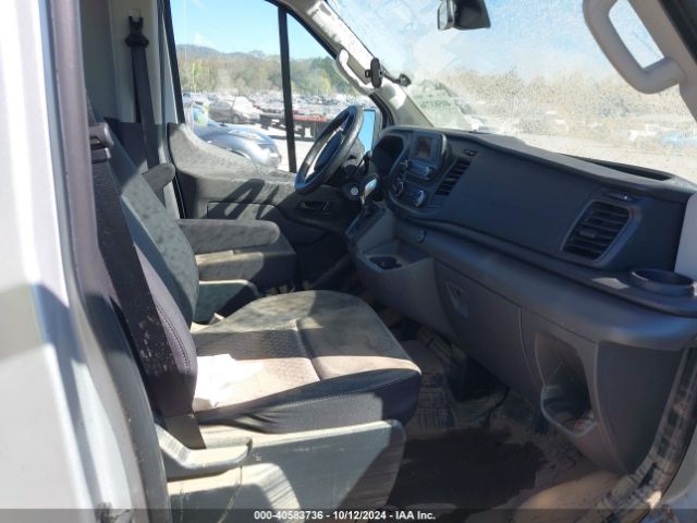 1FBAX2C85NKA36473 Ford Transit-350 Passenger Van Xl