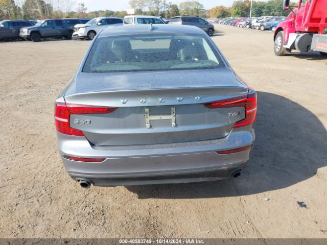 7JRA22TK6LG063110 Volvo S60 T6 Momentum