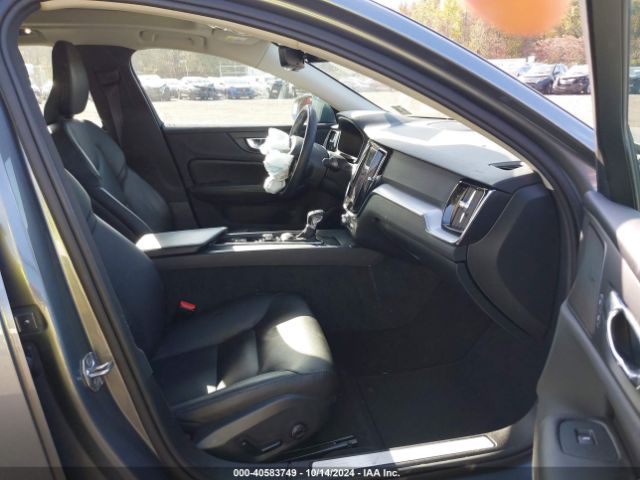 7JRA22TK6LG063110 Volvo S60 T6 Momentum