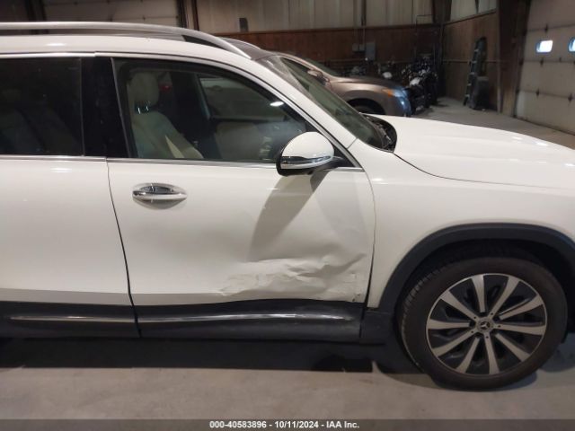 W1N4M4HBXLW037439 Mercedes-Benz Glb 250 4matic